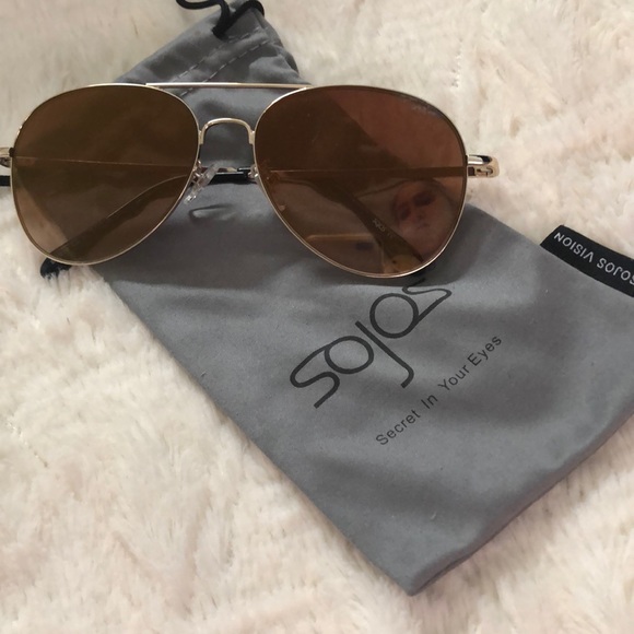 Gold Sojo Aviators - Picture 2 of 2